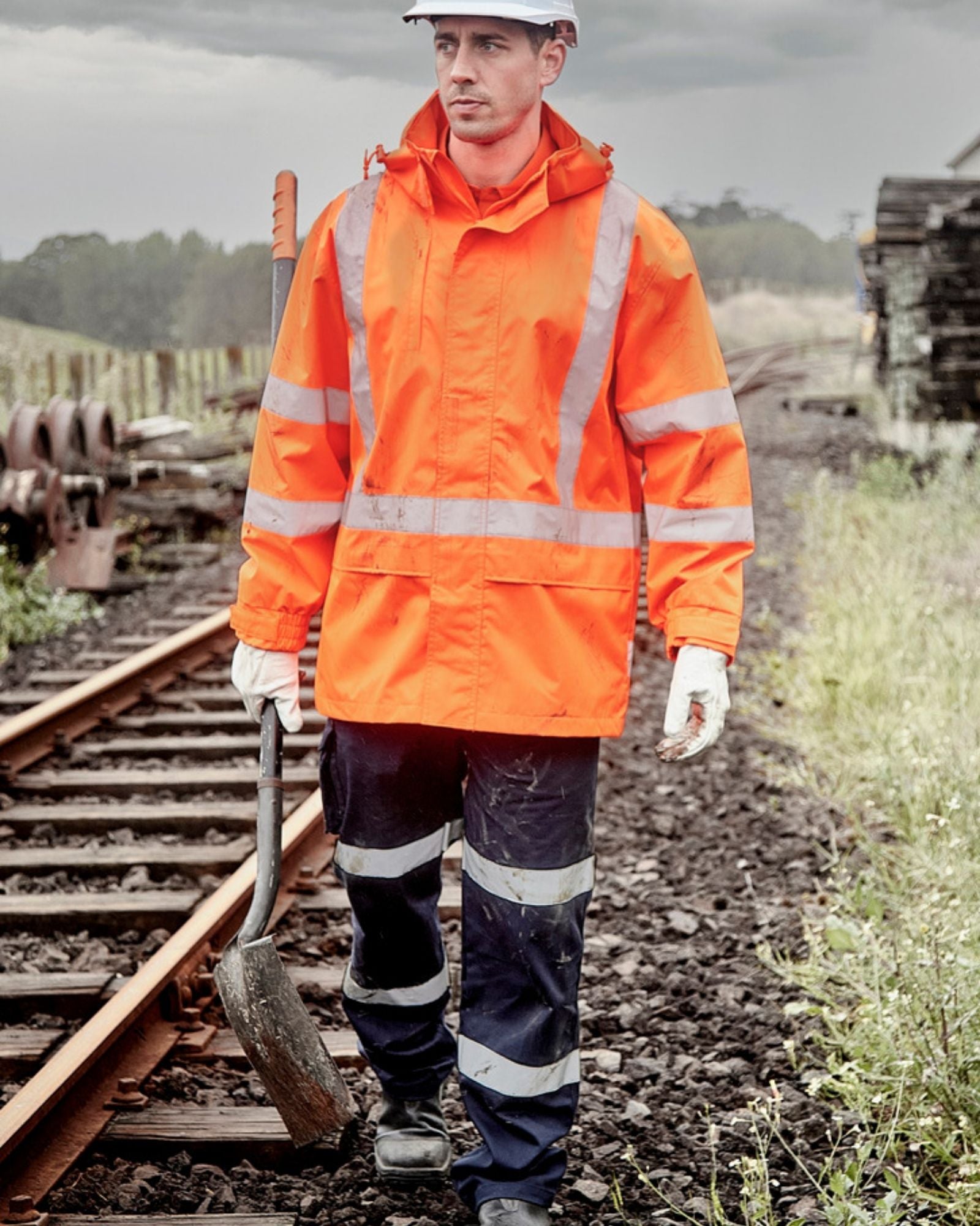 Syzmik Mens Hi Vis X Back Ultralite Waterproof Jacket ZJ657-AU