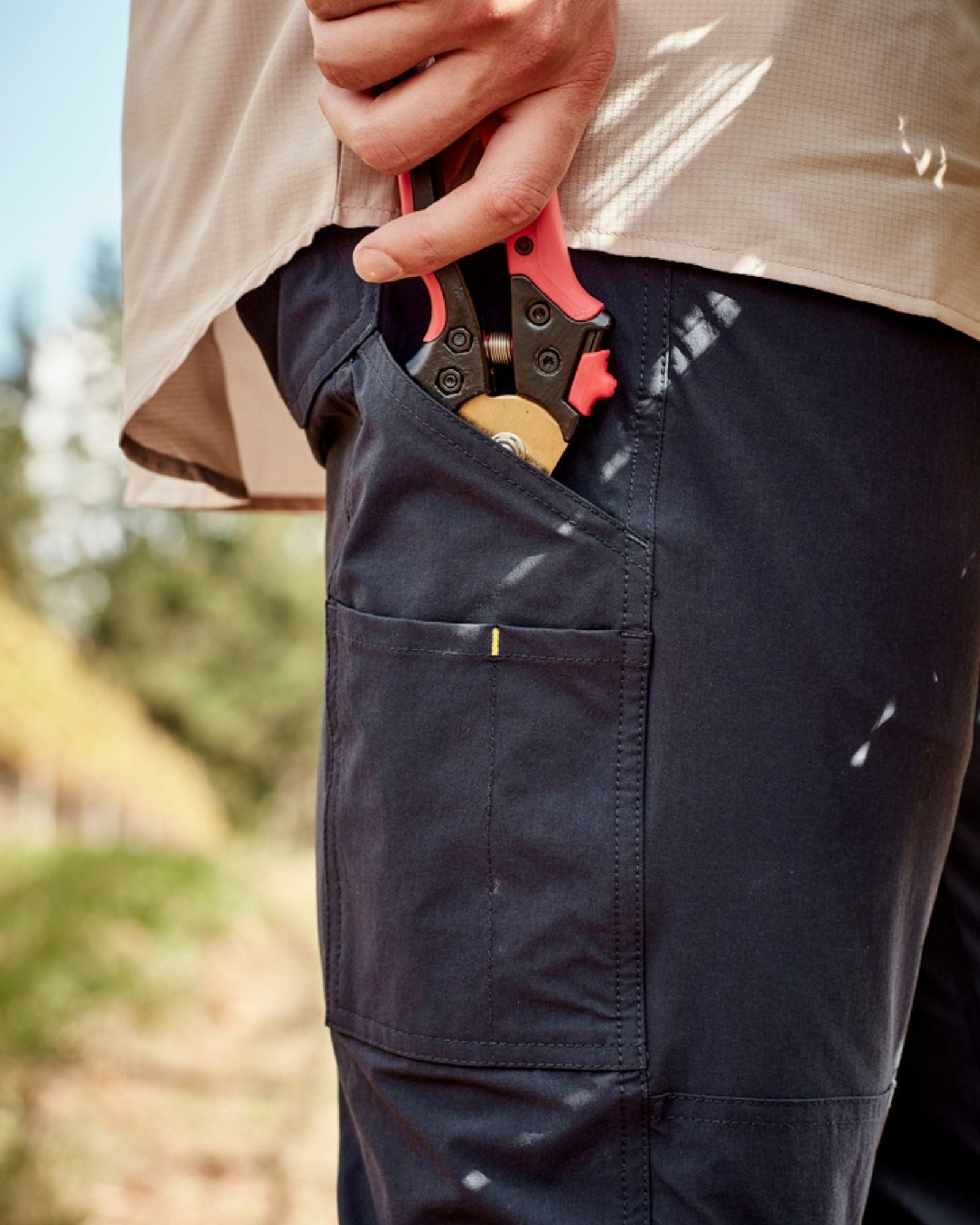 Syzmik Mens Lightweight Outdoor Pant ZP180