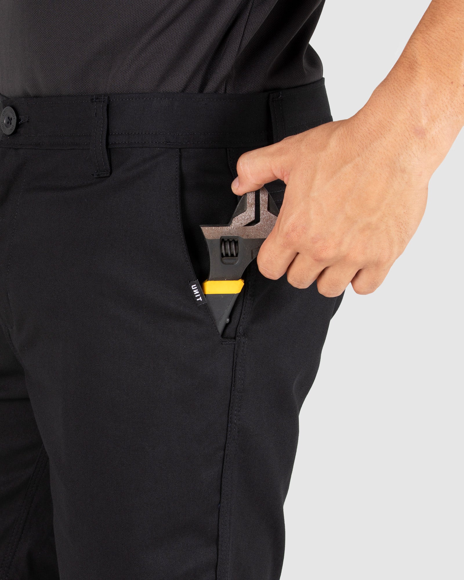 MENS SHORTS - SHIFT