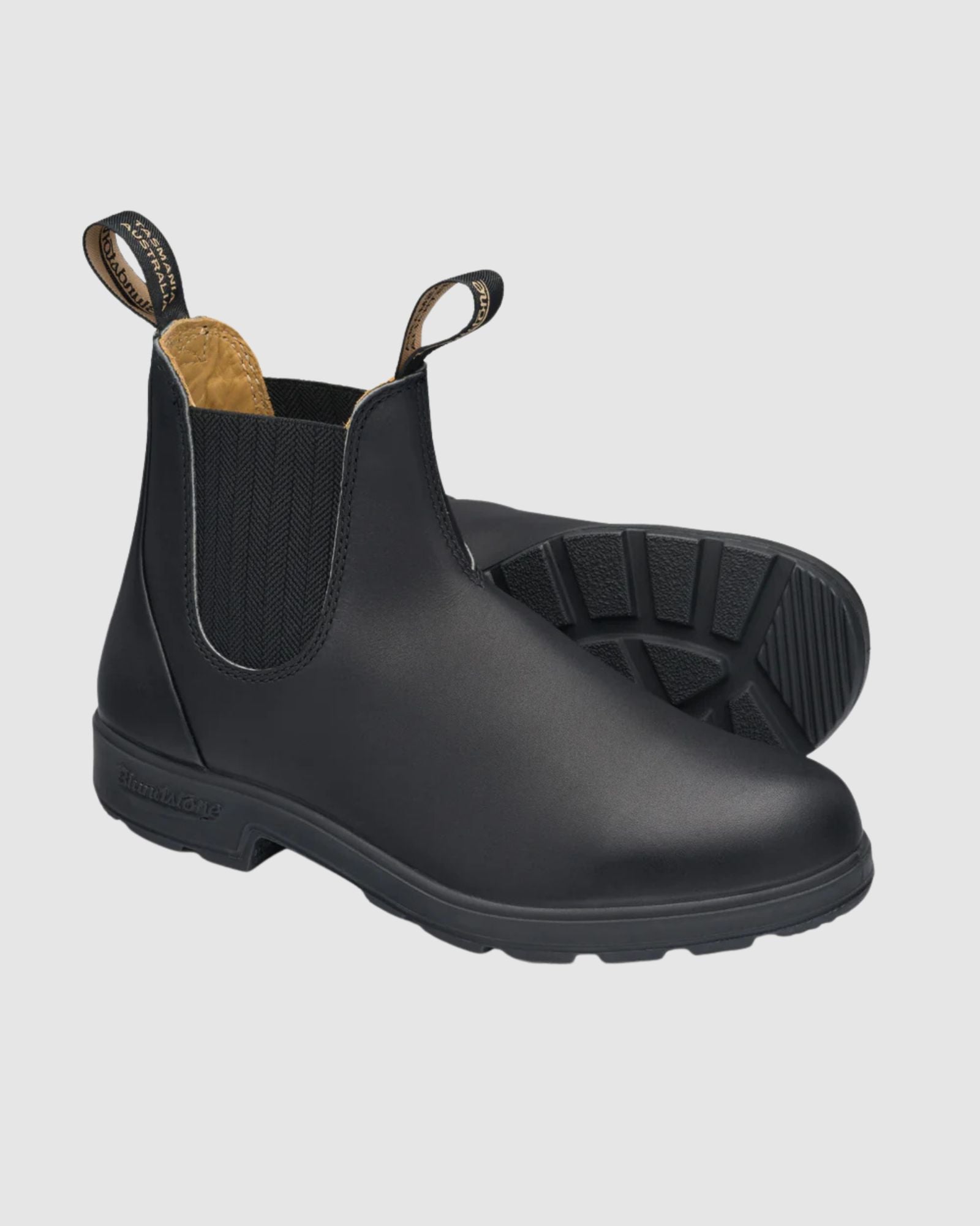 Blundstone Black Premium Leather Elastic Side Boot 610 