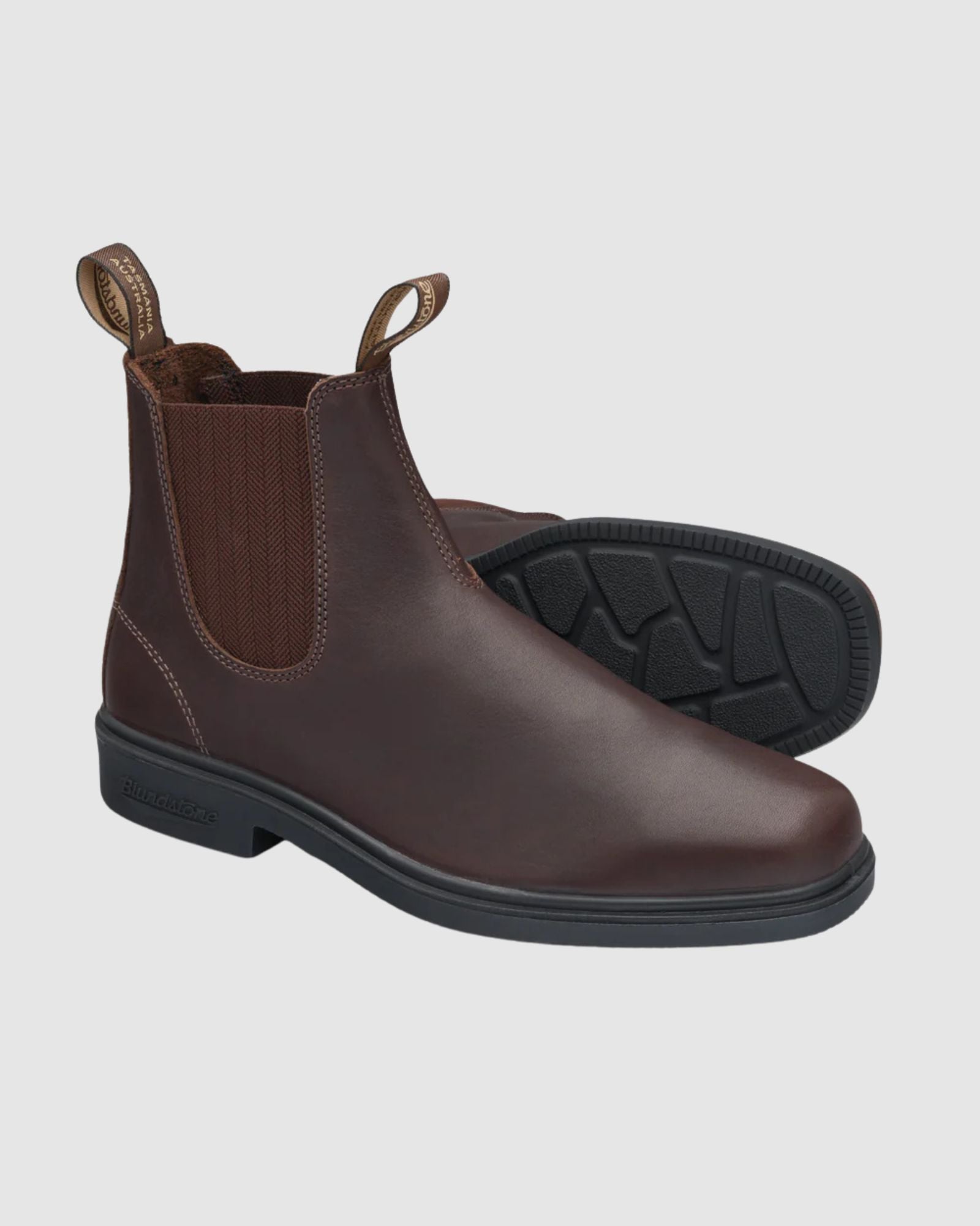 BLUNDSTONE Brown Elastic Side Dress Boot 659 