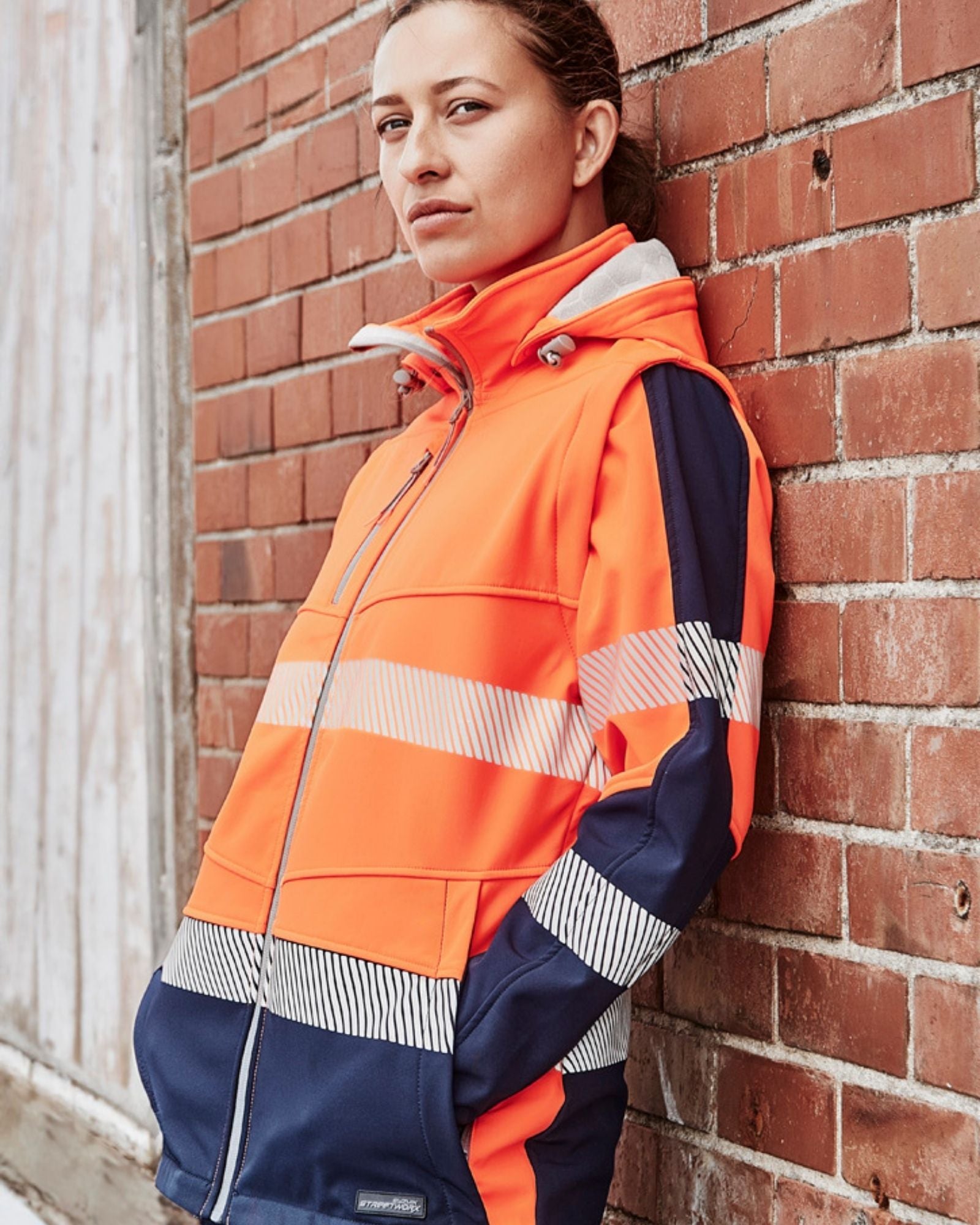 Syzmik Womens Streetworx 2 In 1 Stretch Softshell Jacket ZJ753